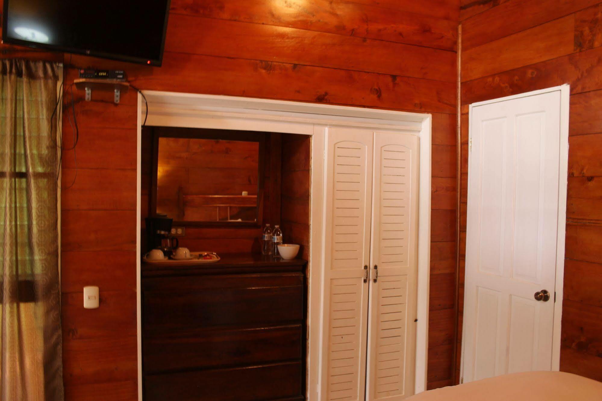מונטה ורדה Hotel Bosque Verde Lodge מראה חיצוני תמונה